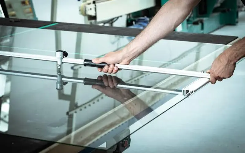 Glass Fabrication Service